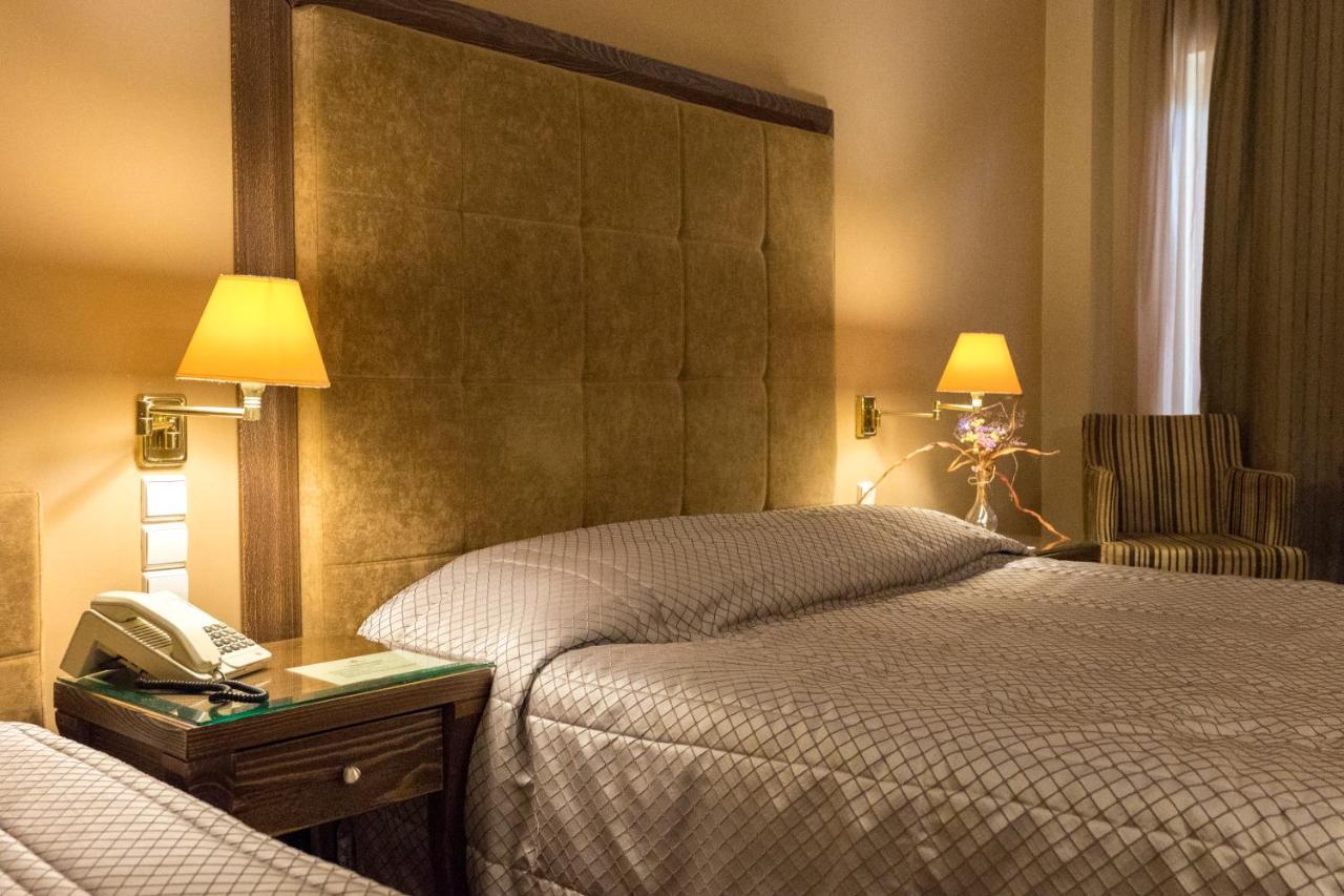 Hotel Byzantino Arta Esterno foto